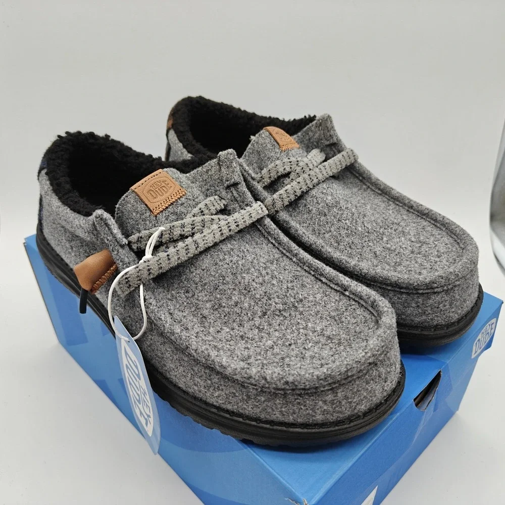 HEYDUDE Wally Cozy Plaid Men's Size 9 Smoke Grey Sherpa Lined Slip On 44341-1VY